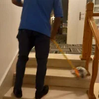 نظافت منزل و انجام میدم راه پله حیاط انجام میدم|خدمات نظافت|کیش, |دیوار