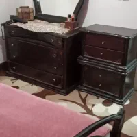 تخت ،دوعدد پاتختی ومیز آرایش