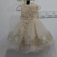لباس مجلسی دخترانه، در حد نو