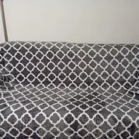 پتوی ژله ای روی مبلی