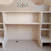 میز کامپیوتر و تخت ۱نفره|میز تحریر و کامپیوتر|اسلامشهر, شهرک لاله|دیوار