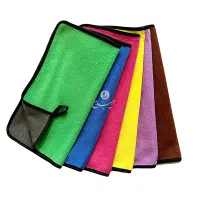 دستمال تنظیف مایکروفایبر