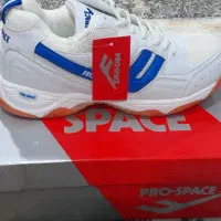 کفش باشگاه نو ساخت کره