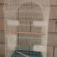 قفس و لانه پرنده