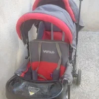 کالسکه دوقلو