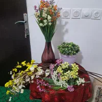گل وگلدانها به فروش میرسد
