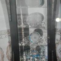 بوفه سالم مرتب شیشه ها همه نو بدون شکستگی
