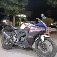 موتور هندا cbr|موتورسیکلت|رباط‌کریم, |دیوار