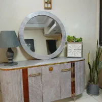 کنسول و آیینه