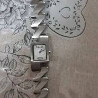 ساعت مچی زنانه اصل