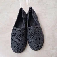 کفش ساحلی