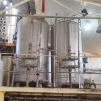 کارگر کارخانه قند