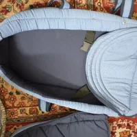 آغوشی نوزاد