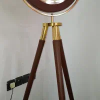 ساعت ایستاده