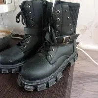 بوت دخترانه ی زیبا