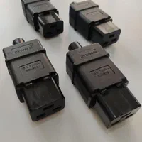 سوکت برق  نری upsماینر