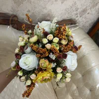 گل مصنوعی عروس،فرمالیته