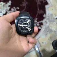ساعت کاملا نو فقط باتری میخواد