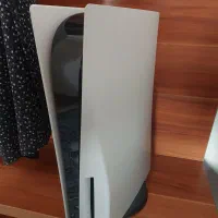 ps 5 در حد نو بسیار تمیز
