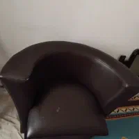 میز غذا خوری لوبیایی