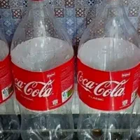 بطری نوشابه کوکاکولا