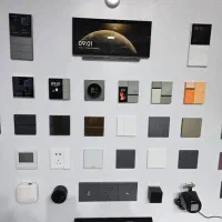 کلید لمسی تویا کلید هوشمند تاچ|مصالح و تجهیزات ساختمان|تهران, شهرک کوهسار|دیوار