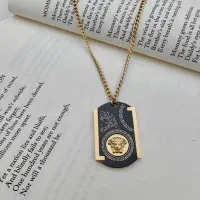 گردنبند‌اسپرت‌ورساچه