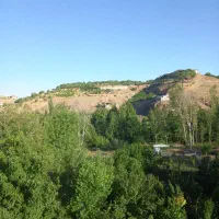 اجاره منزل لب رود خانه