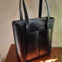 کیف زنانه|کیف، کفش، کمربند|صدرا-فارس, فاز ۲|دیوار