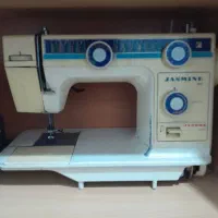 چرخ خیاطی و میز