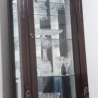 بوفه تمیز پایه بلند