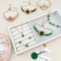 ساعت مختص روز مرد و ولنتاین