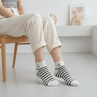 جوراب جذاب فقط ۷۰