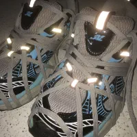 کتونی بالنسیاگا|کیف، کفش، کمربند|اراک, |دیوار