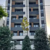 کوی مهر ساختمان کاج ۱۴۵متر سه خواب کلید نخورده