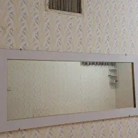 آینه ارایشگاه