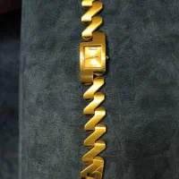 ساعت مچی زنانه طرح Gucci