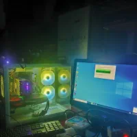 انواع  ssd هارد ...قطعات و سیستم های جدید و قدیم