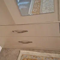 کمد لباسی در حد نو