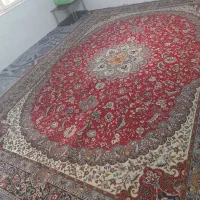یک عدد فرش ۱۲ متری