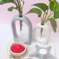 سنگ مصنوعی، دکوری، گلدون، گلجا، دکوری سفید طوسی|صنایع دستی و سایر لوازم تزئینی|خنج, |دیوار