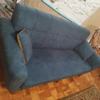 یک دست مبل دوتا تک نفره + یک مبل سه نفره