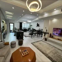 123متر /سه خواب/بدون مشابه /شمال ستارخان