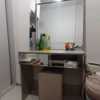 میز آرایش با اینه نو بدون خطو خش