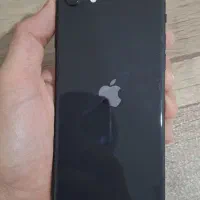 آیفون اس ای ۲۰۲۰