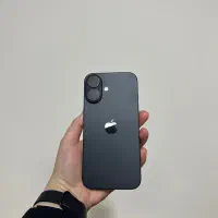 آیفون ۱۶ نرمال