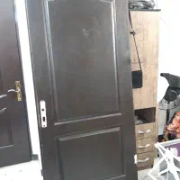 دو عدد درب اتاق خواب وسرویس