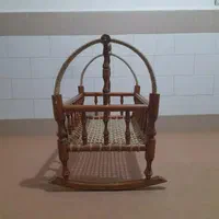گهواره|تخت و صندلی بچه|قم, صفاشهر|دیوار