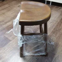 چهارپایه چوبی