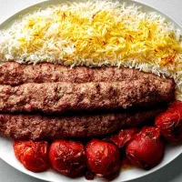 کمک آشپز و سالن کار